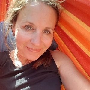 Meet your Posher, Traci